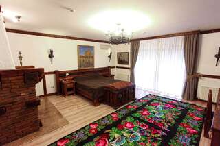 Мини-отель Vila Etnica Trebujeni Двухместный номер с 1 кроватью и видом на горы-6